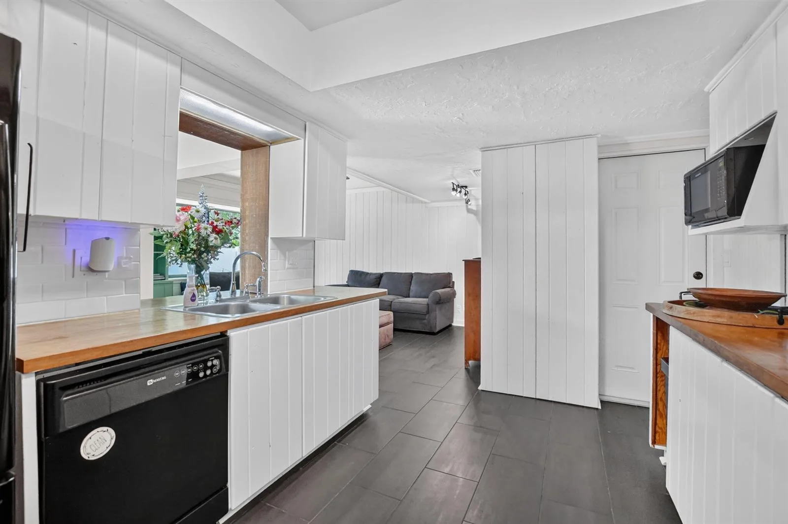 308 SE 2nd Street, Deerfield Beach, FL 33441 photo 10