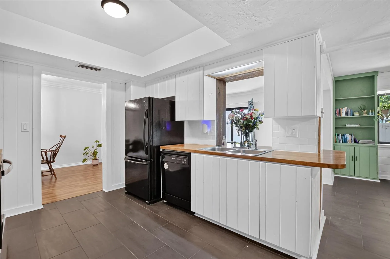 308 SE 2nd Street, Deerfield Beach, FL 33441 photo 11