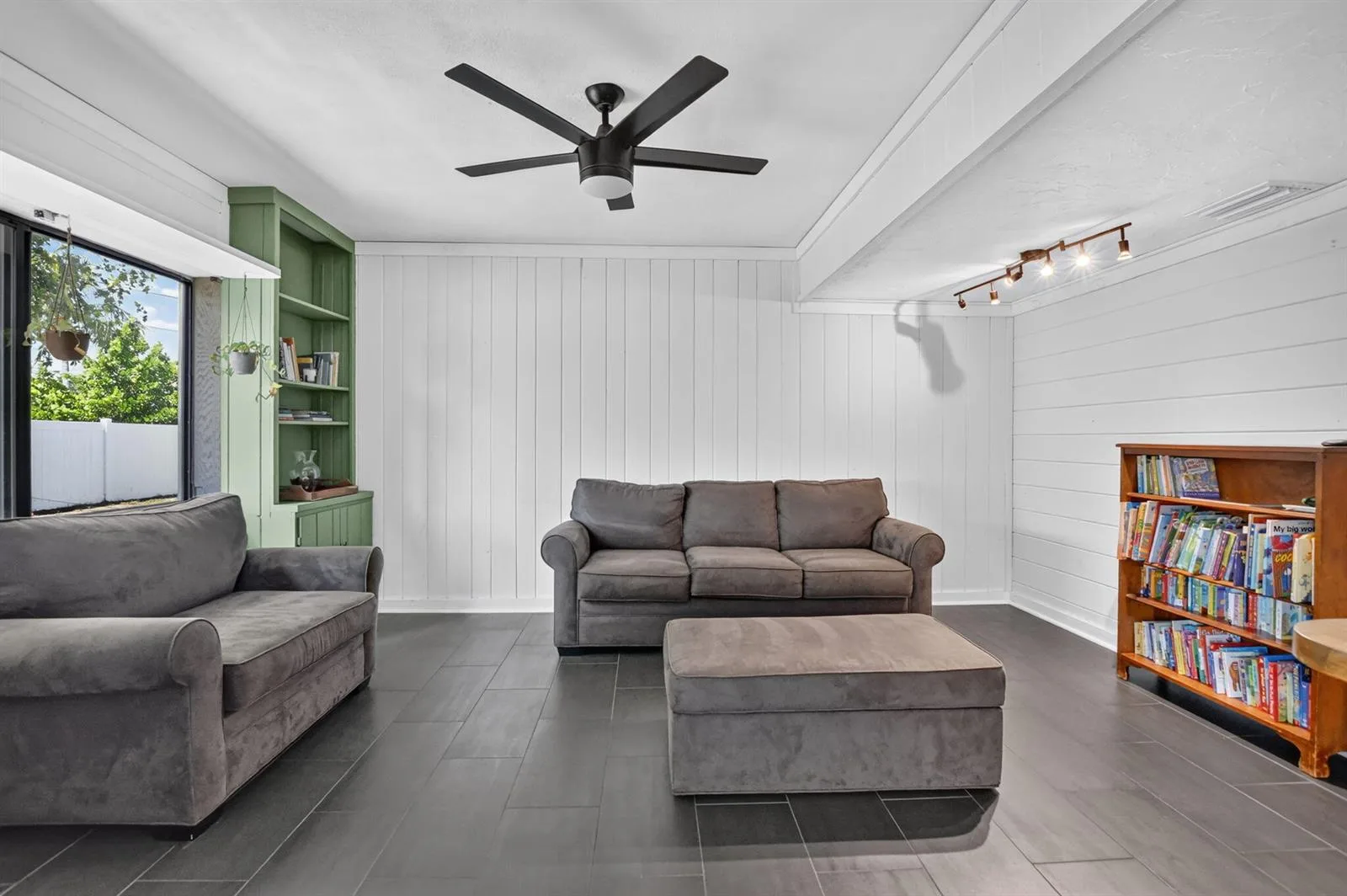 308 SE 2nd Street, Deerfield Beach, FL 33441 photo 13