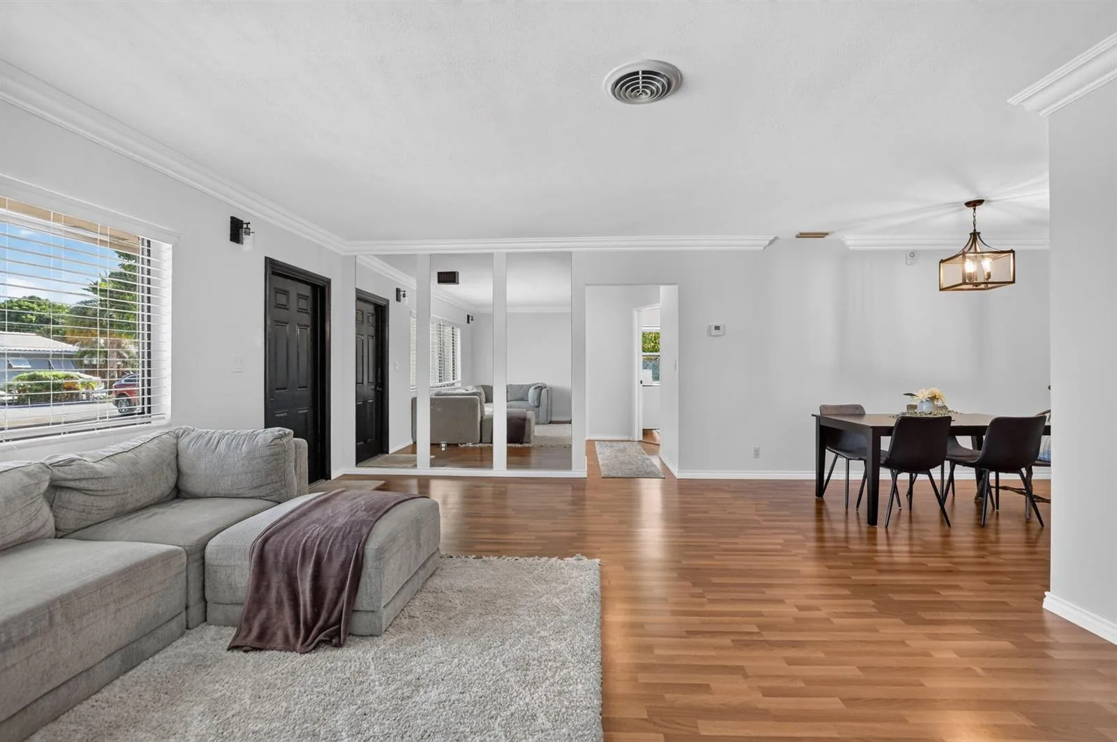 308 SE 2nd Street, Deerfield Beach, FL 33441 photo 5