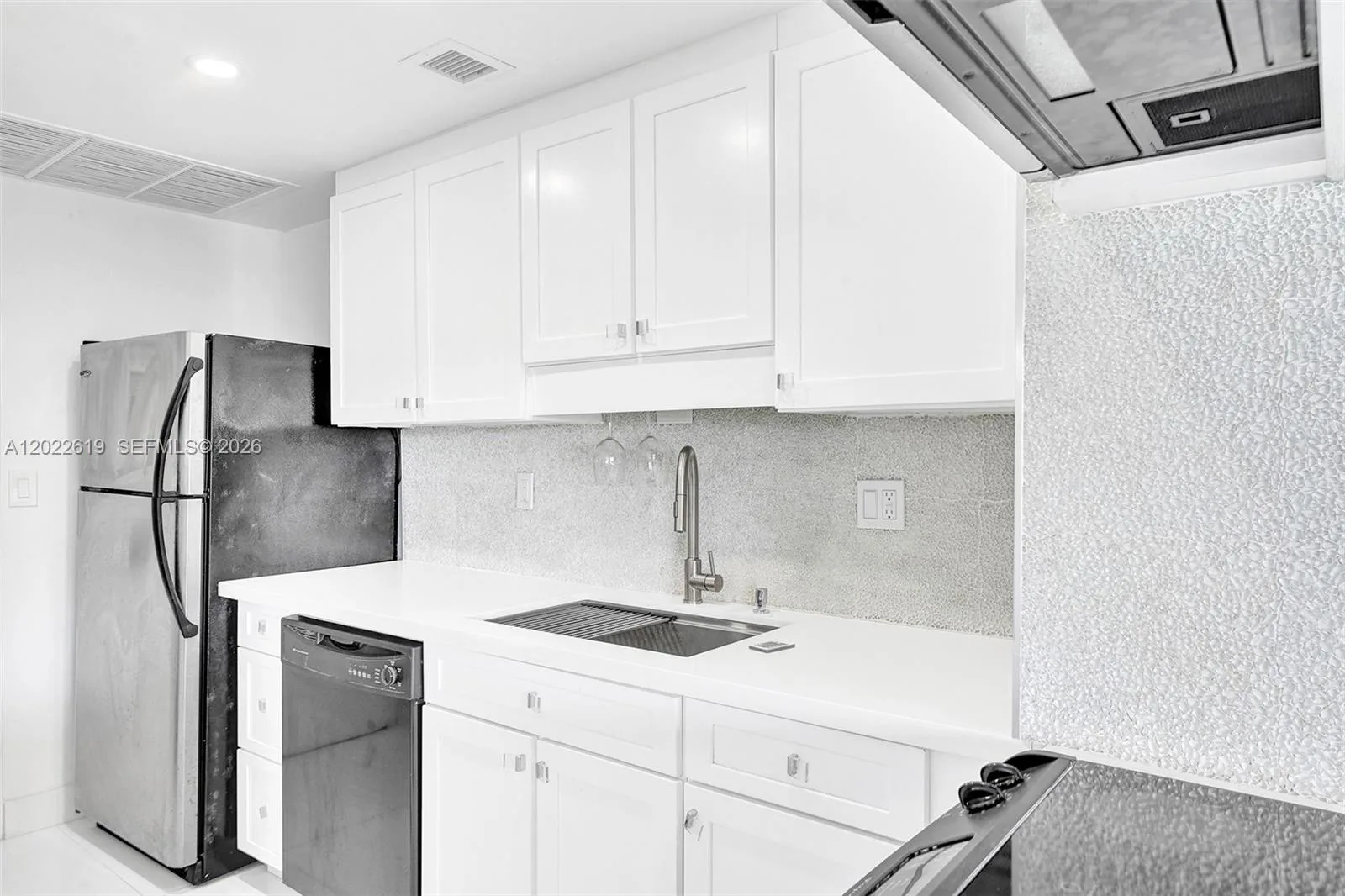 880 NE 69th St # 5G, Miami, FL 33138 photo 11