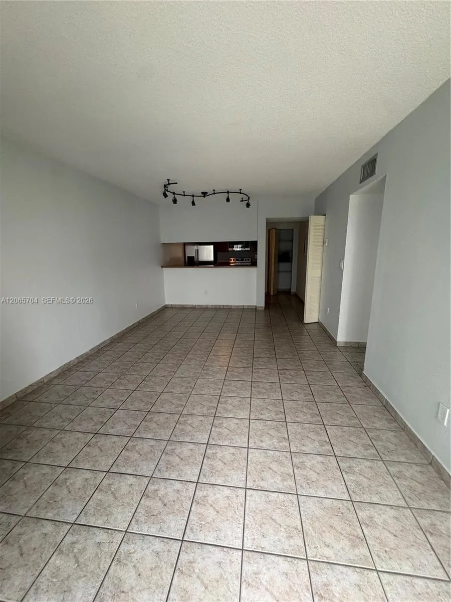 18236 Mediterranean Blvd # 3-12, Hialeah, FL 33015 photo 6