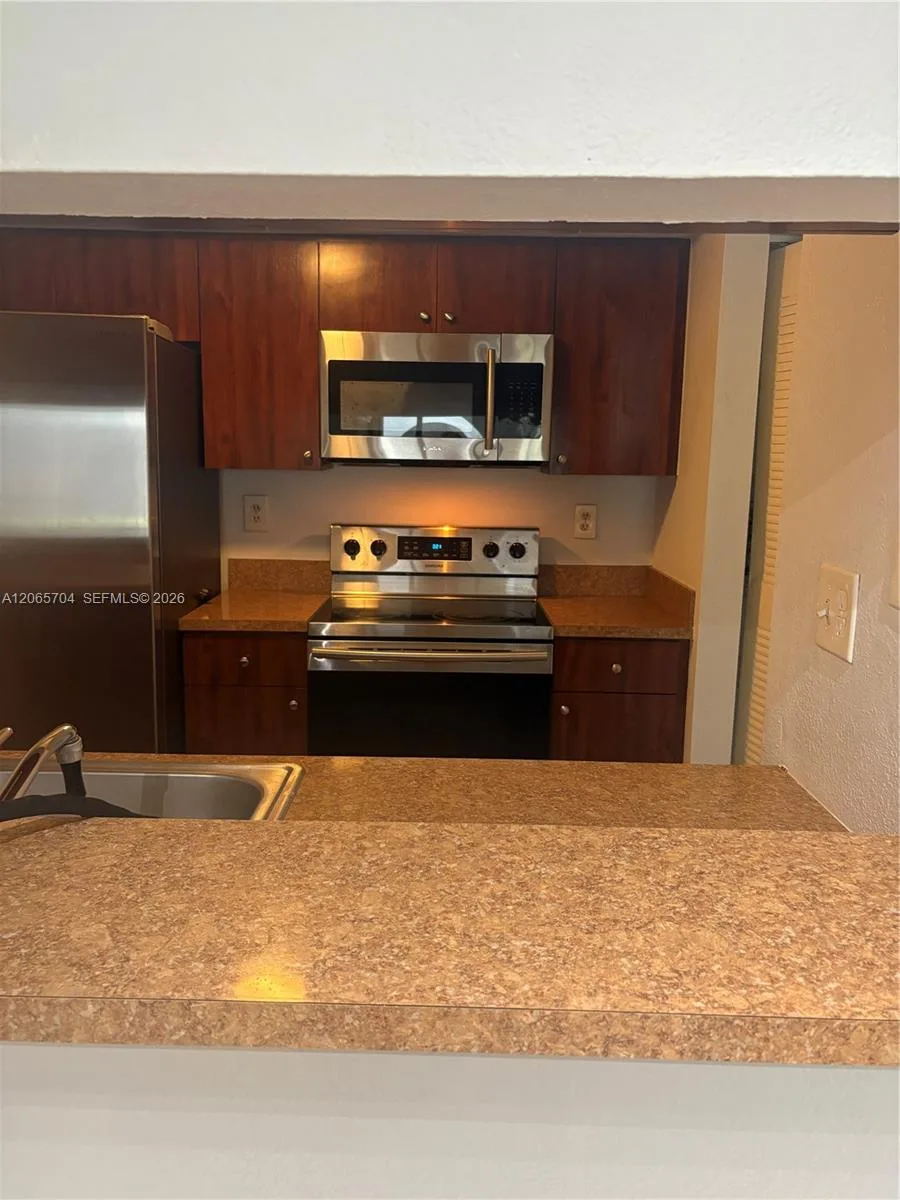 18236 Mediterranean Blvd # 3-12, Hialeah, FL 33015 photo 9