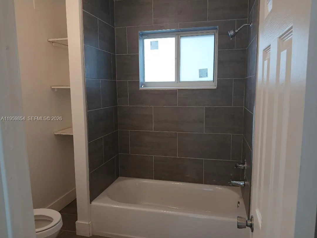 1535 NW 85th St, Miami, FL 33147 photo 5