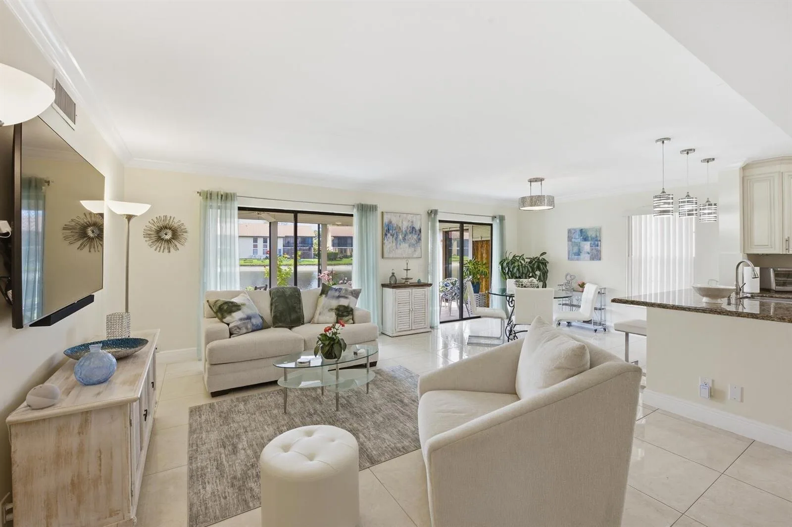 10223 N Circle Lake Drive # 102, Boynton Beach, FL 33437