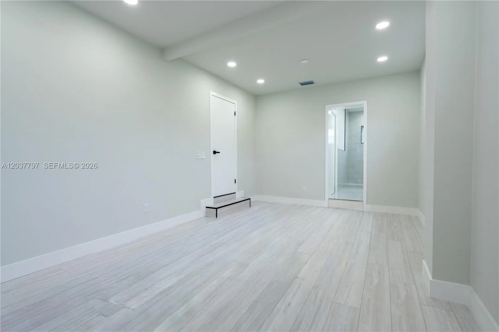 1550 NE 9th Ct, Homestead, FL 33033 photo 9