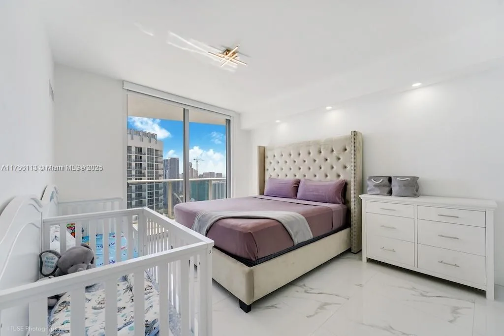 488 NE 18th St # 4904, Miami, FL 33132 photo 6