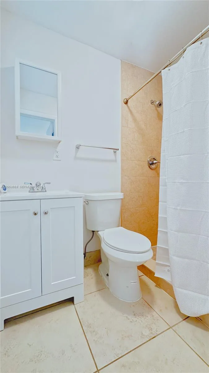 286 NW 39th St # 288, Miami, FL 33127 photo 11