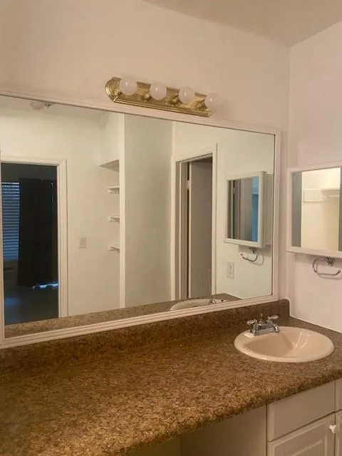 1911 NE 8th Court # 129, Fort Lauderdale, FL 33304 photo 3