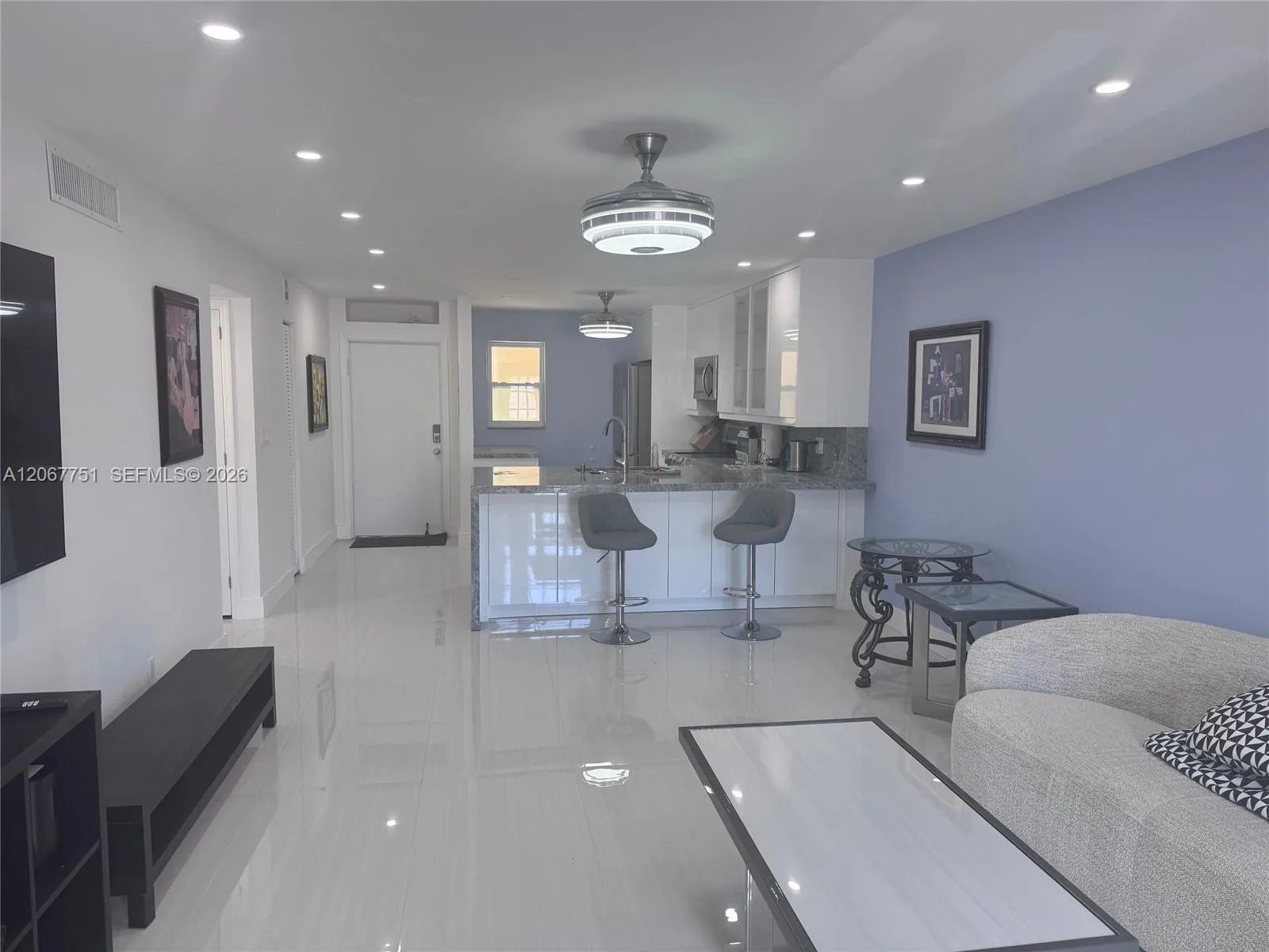 410 SE 2nd St # 223, Hallandale Beach, FL 33009