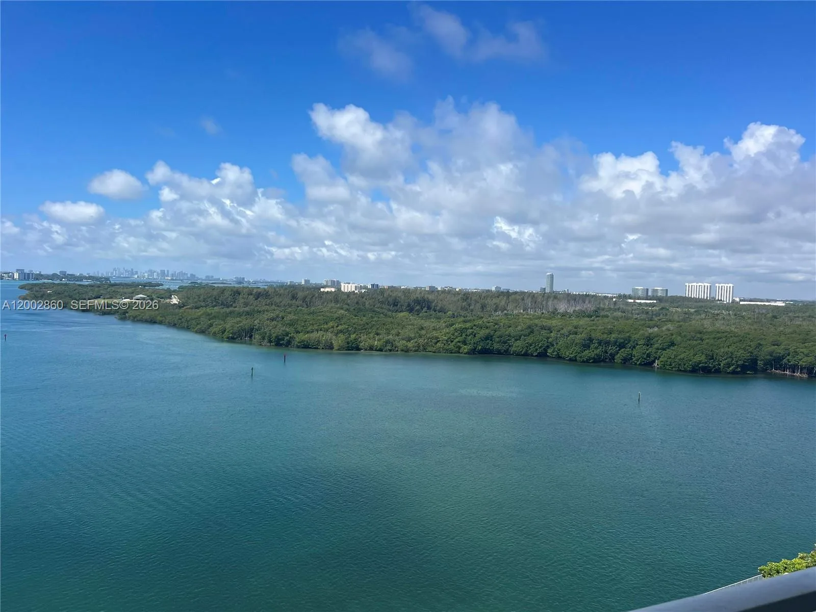 300 Bayview Dr # 1410, Sunny Isles Beach, FL 33160 photo 3