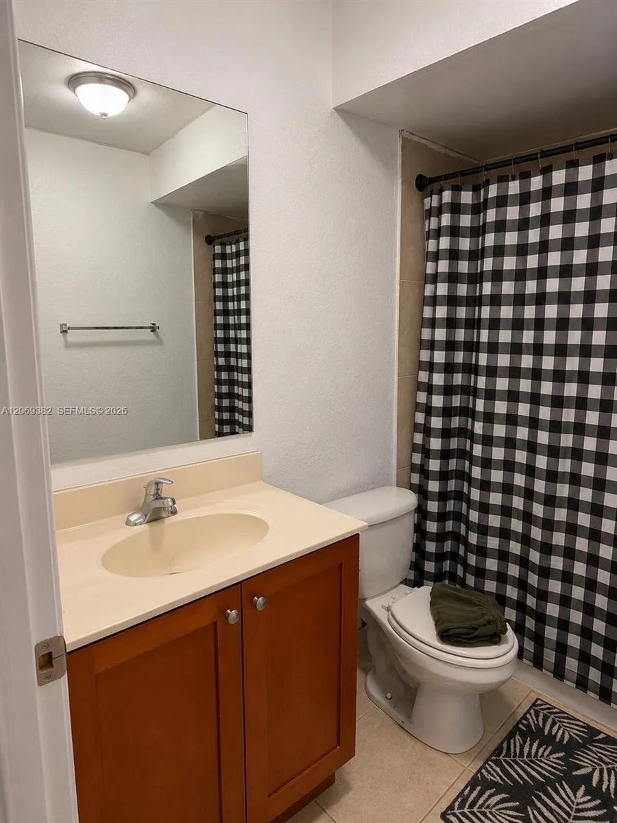4251 NW 5th St # 131, Plantation, FL 33317 photo 5
