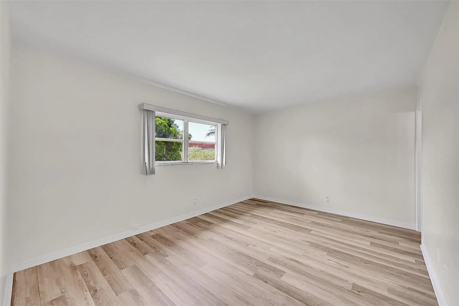 23 Abbey Lane # 202, Delray Beach, FL 33446 photo 9