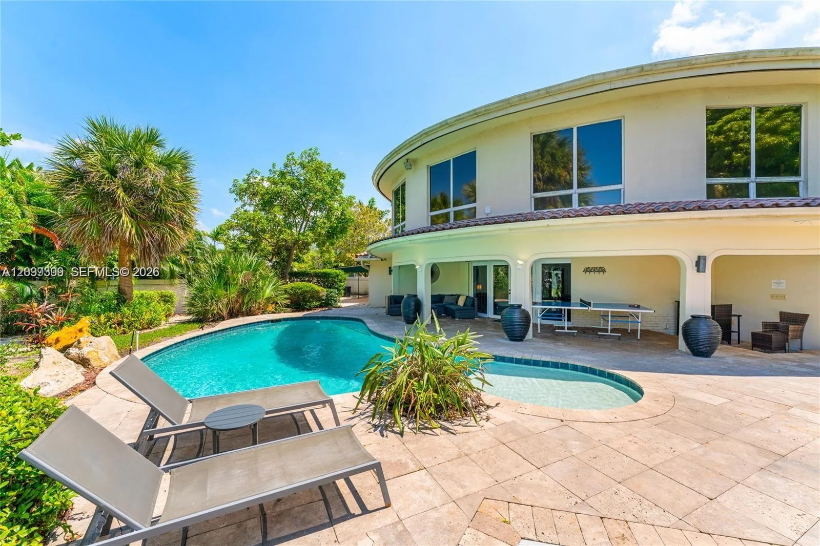 1809 Coral Gardens Dr, Wilton Manors, FL 33306 photo 2