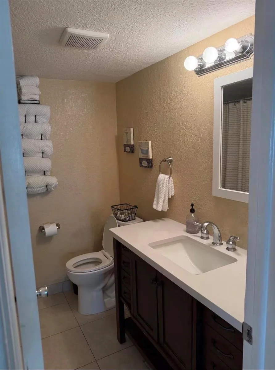 211 S Swinton Avenue, Delray Beach, FL 33444 photo 9