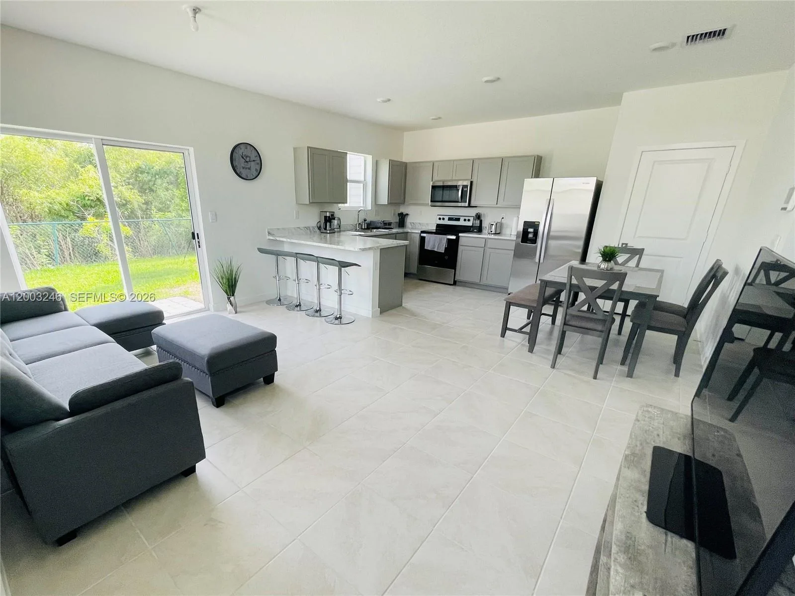 916 SE 19th St # 916, Homestead, FL 33034 photo 4