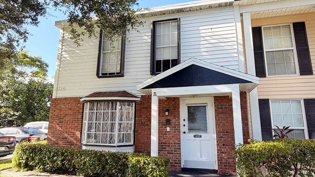 11858 E Brier Patch Ct E, Wellington, FL 33414