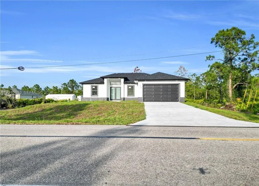 346 Ranchito Ave, Lehigh Acres, FL 33974 photo 9