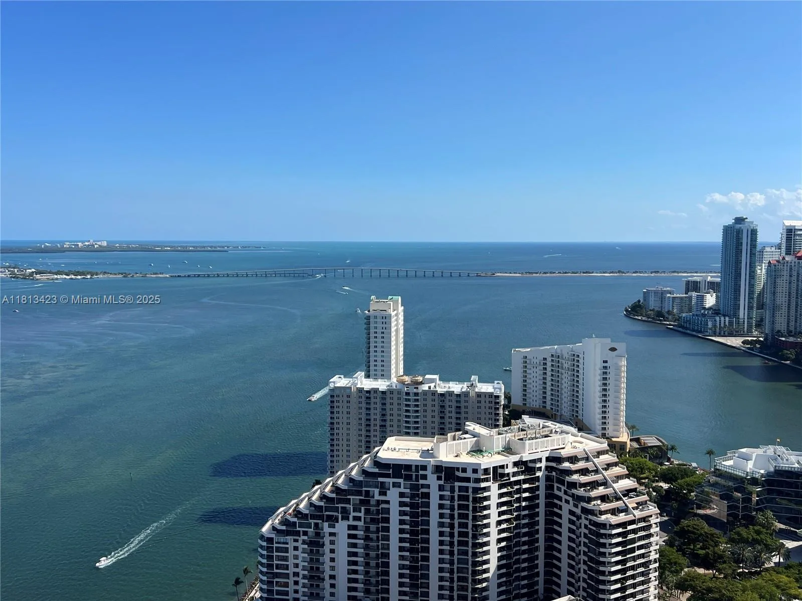 848 Brickell Key Dr # PH 4505, Miami, FL 33131
