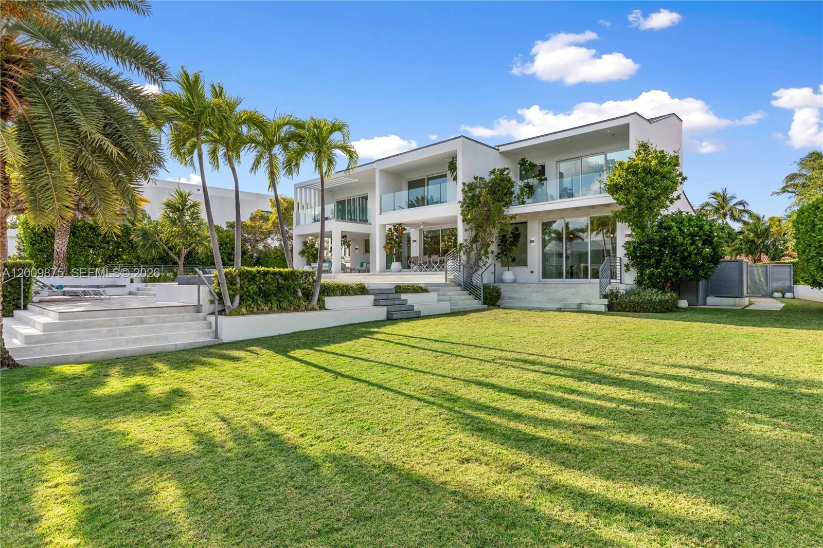 120 Knollwood Dr, Key Biscayne, FL 33149 photo 3