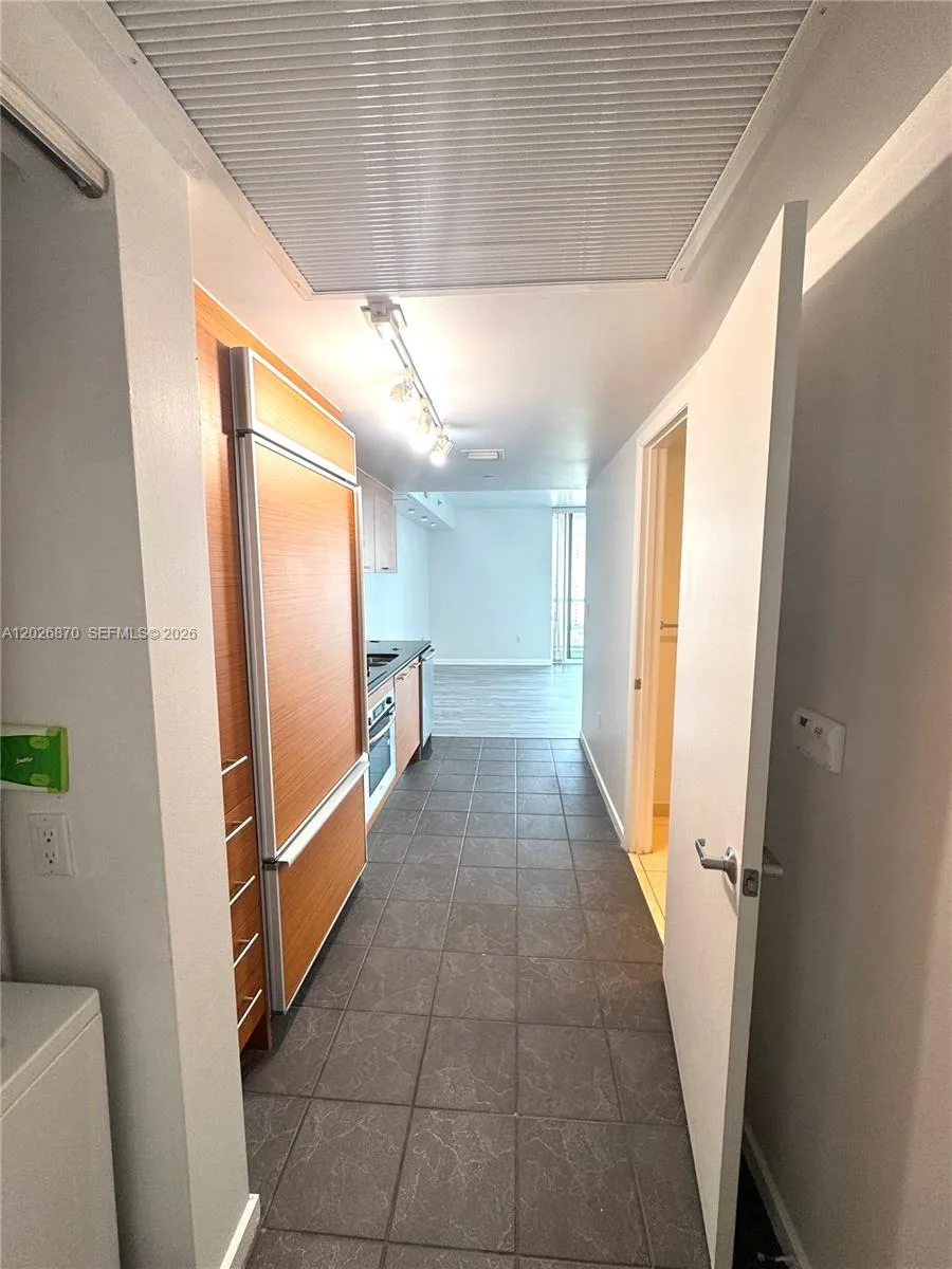 50 Biscayne Blvd # 3303, Miami, FL 33132 photo 11