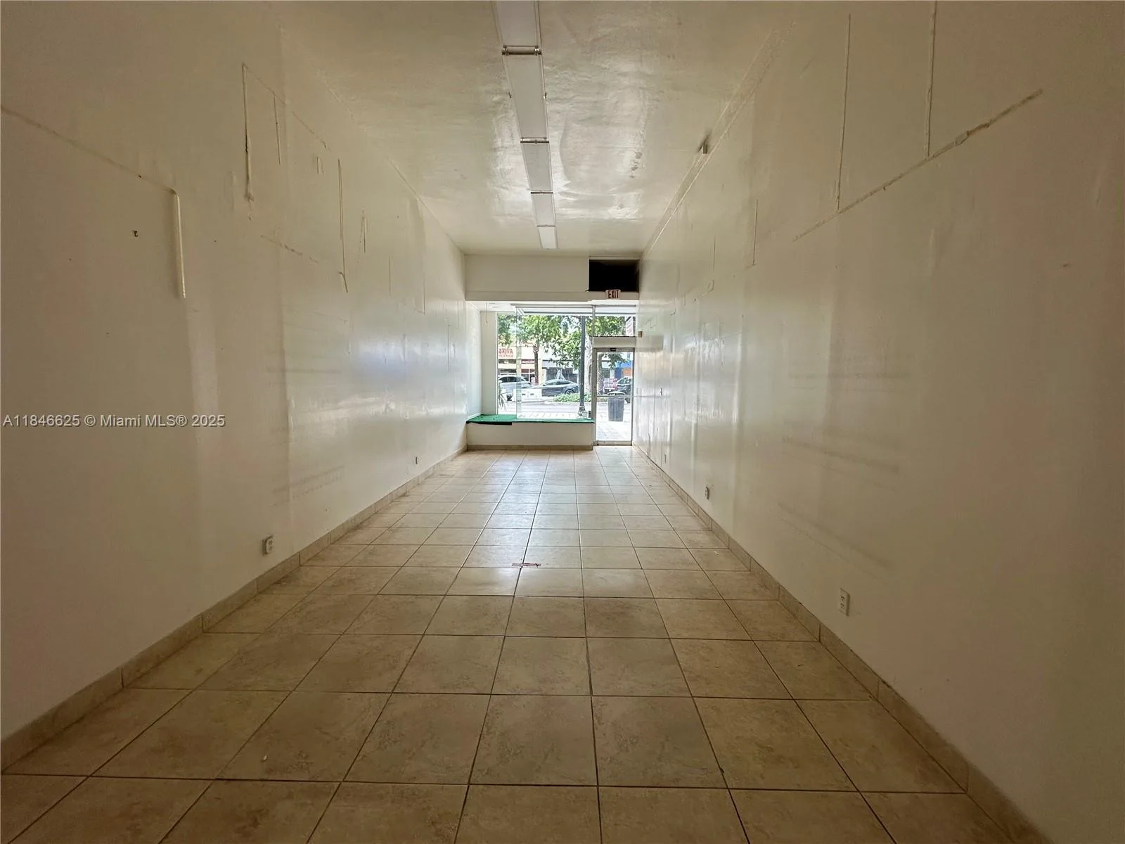 1932 Hollywood Blvd, Hollywood, FL 33020 photo 3