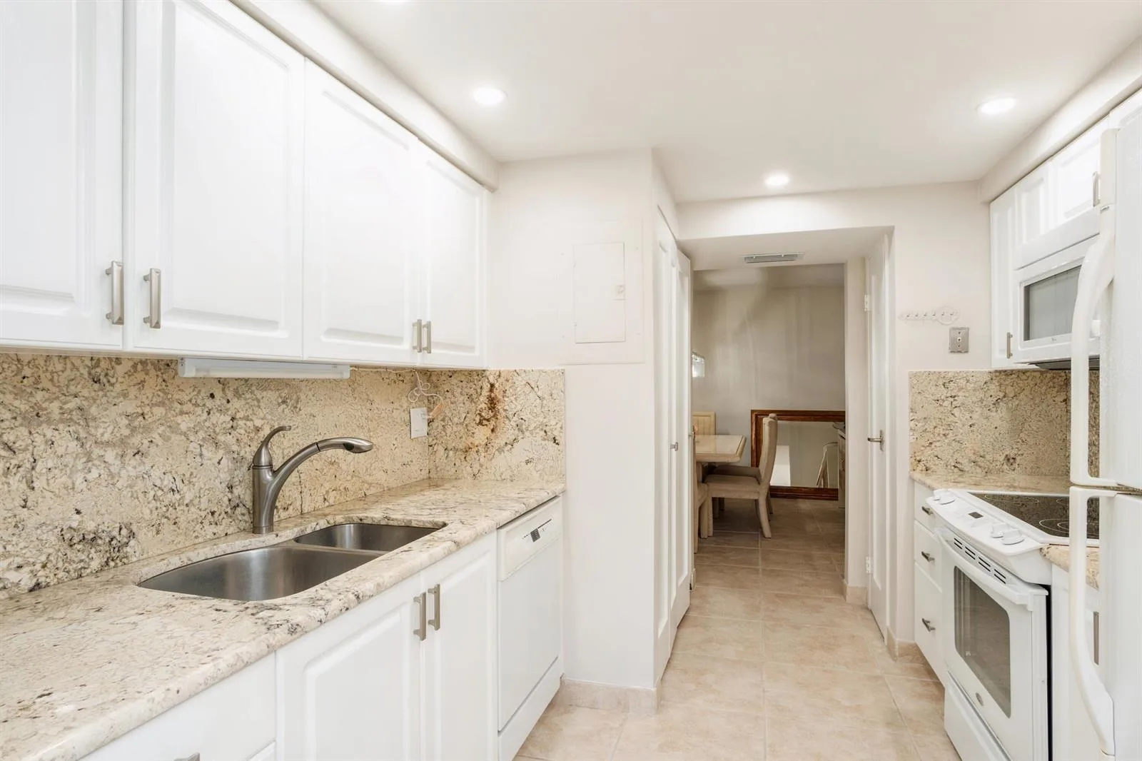 3200 S Ocean Boulevard # B104, Palm Beach, FL 33480 photo 11