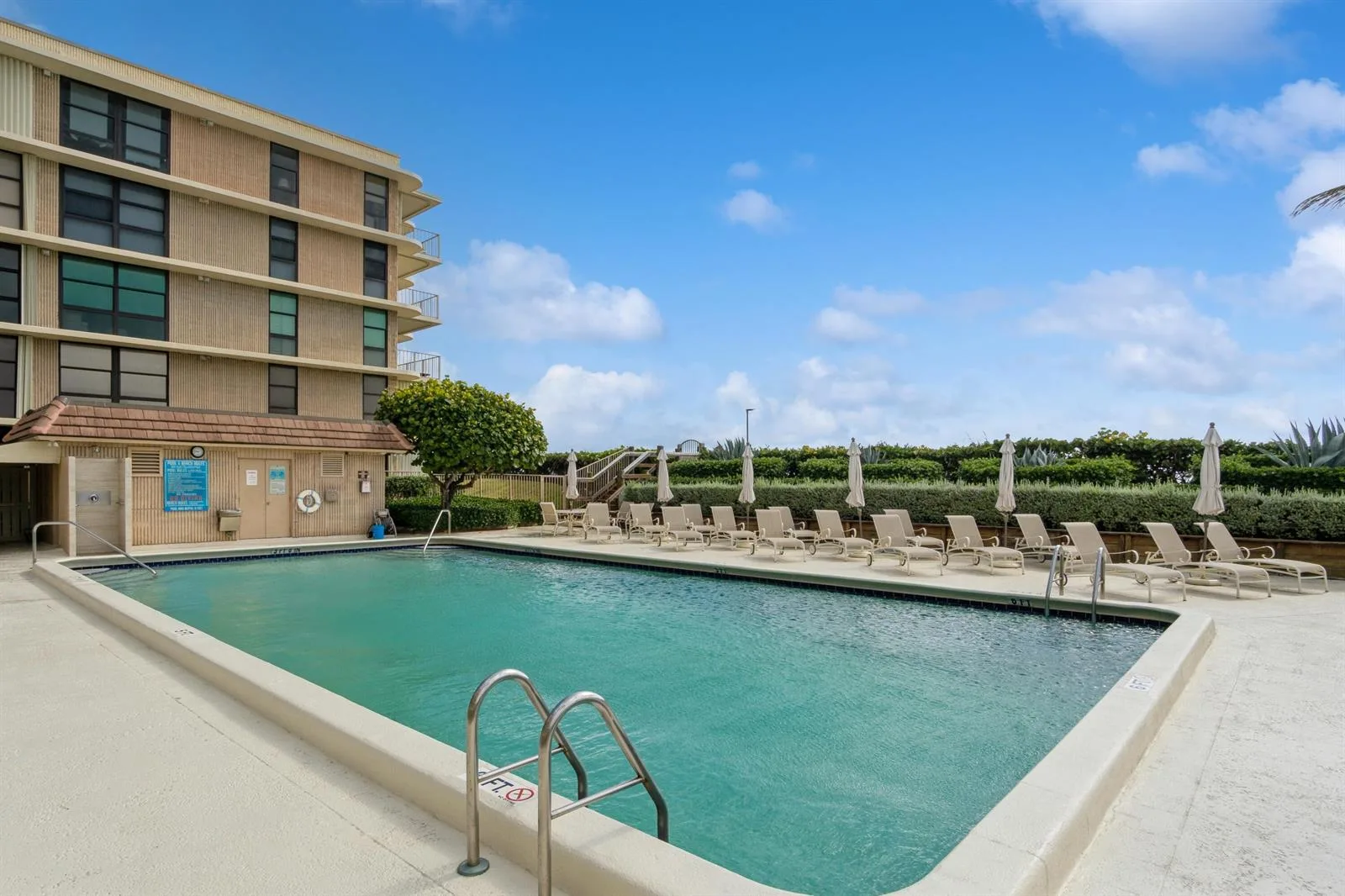 3200 S Ocean Boulevard # B104, Palm Beach, FL 33480 photo 3
