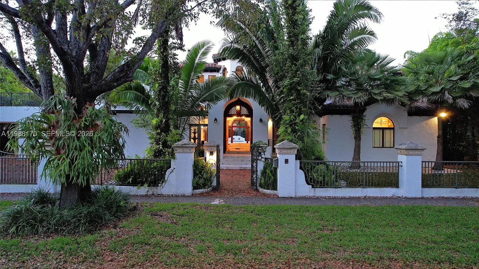 1253 Sorolla Ave, Coral Gables, FL 33134