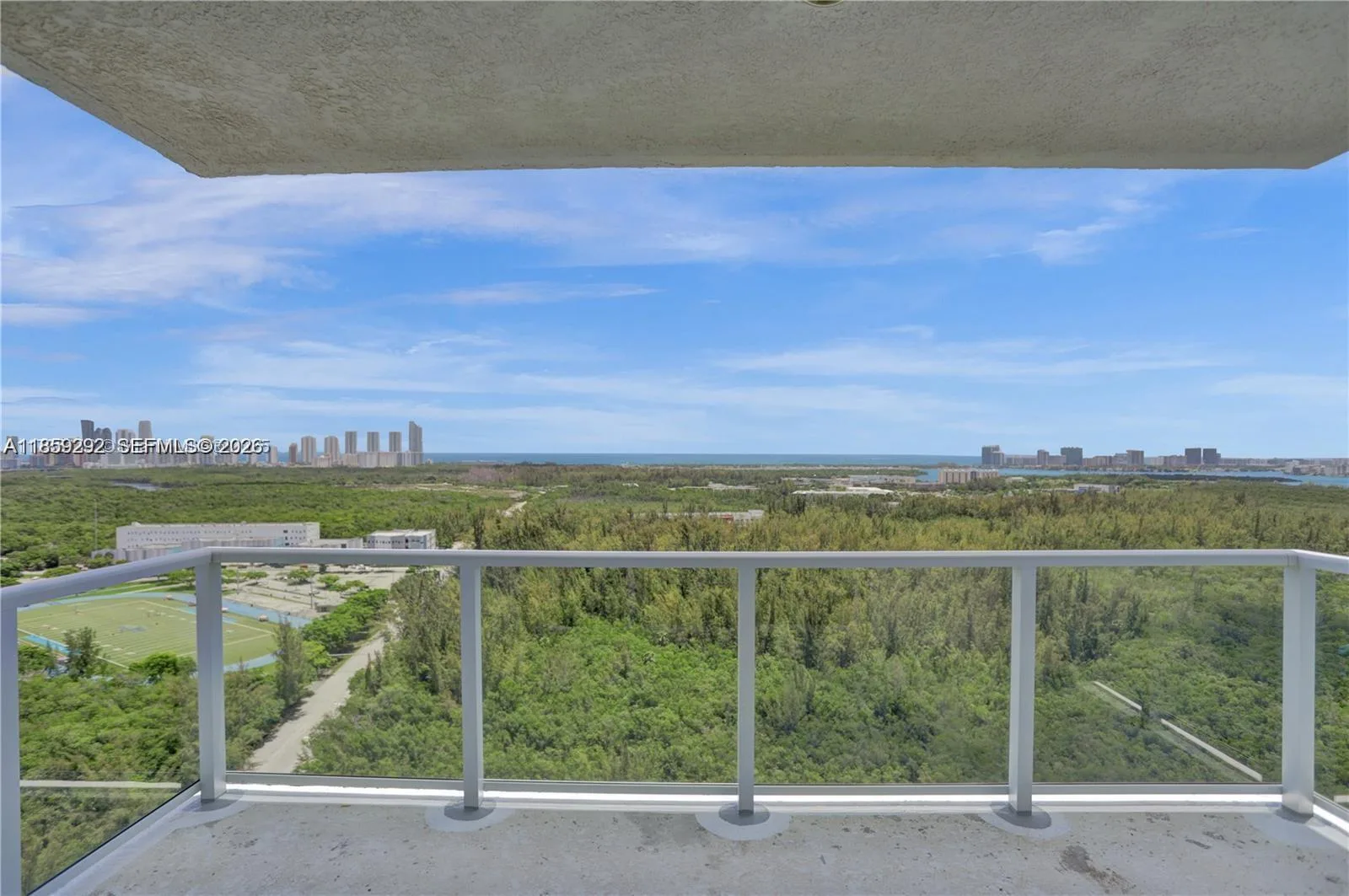 15051 Royal Oaks Ln # 2603, North Miami, FL 33181