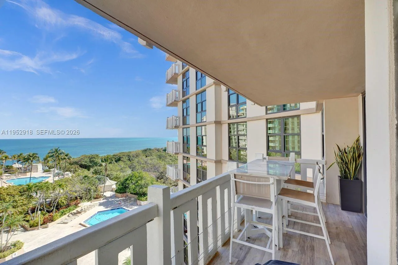 1121 Crandon Blvd # D706, Key Biscayne, FL 33149 photo 2