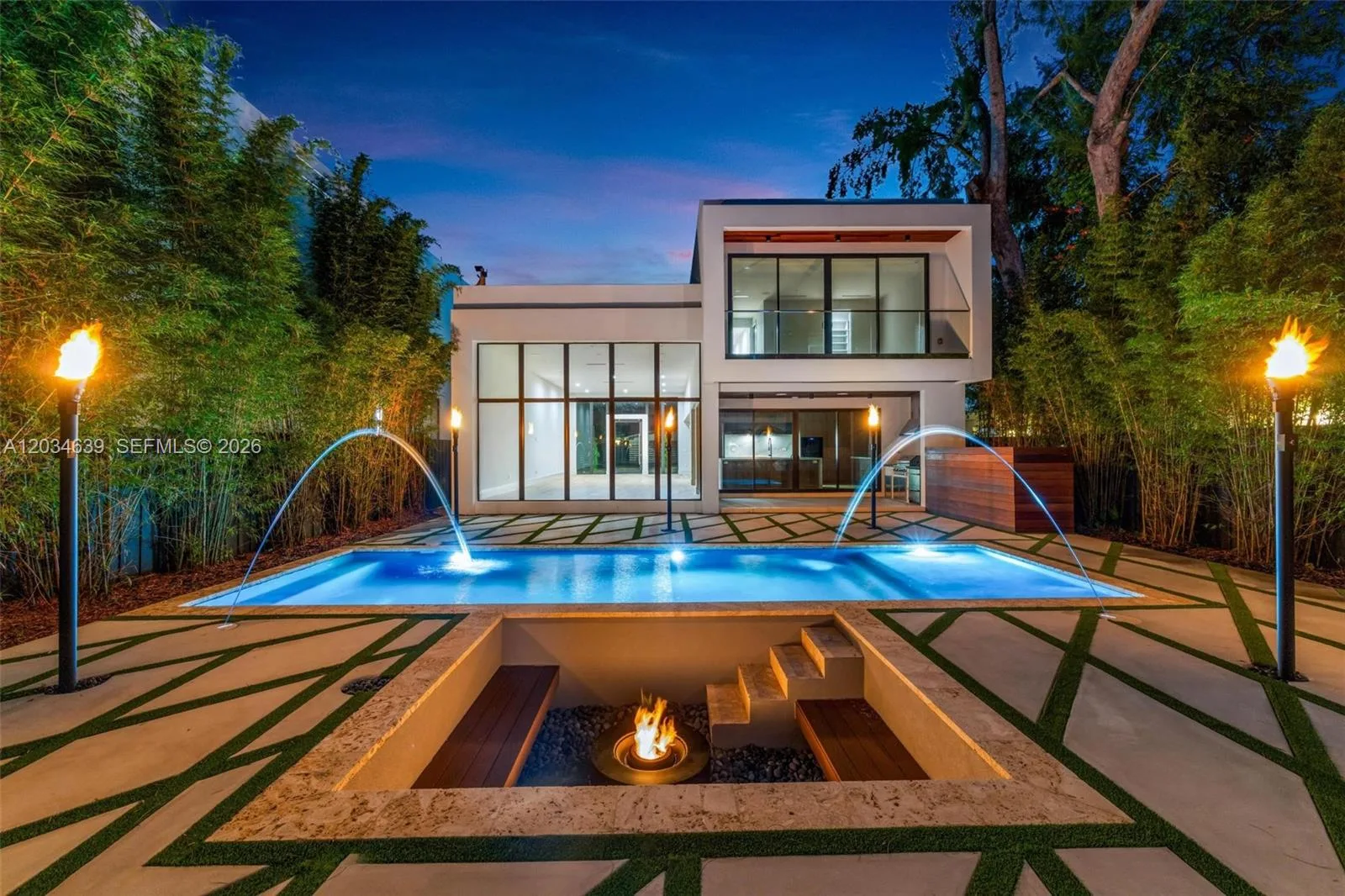 43 NW 42nd St, Miami, FL 33127