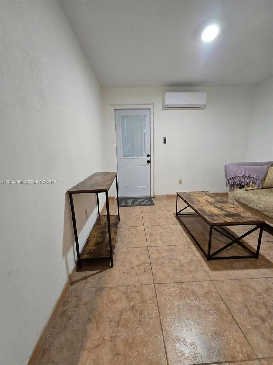4863 SW 148th Ct # 1, Miami, FL 33185