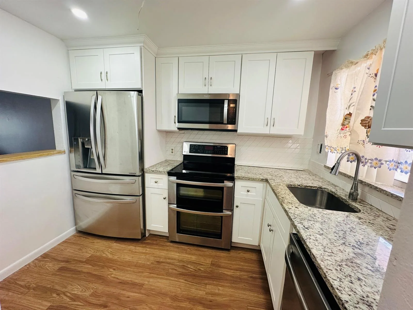 9900 Sunrise Lakes Boulevard # 201, Sunrise, FL 33322