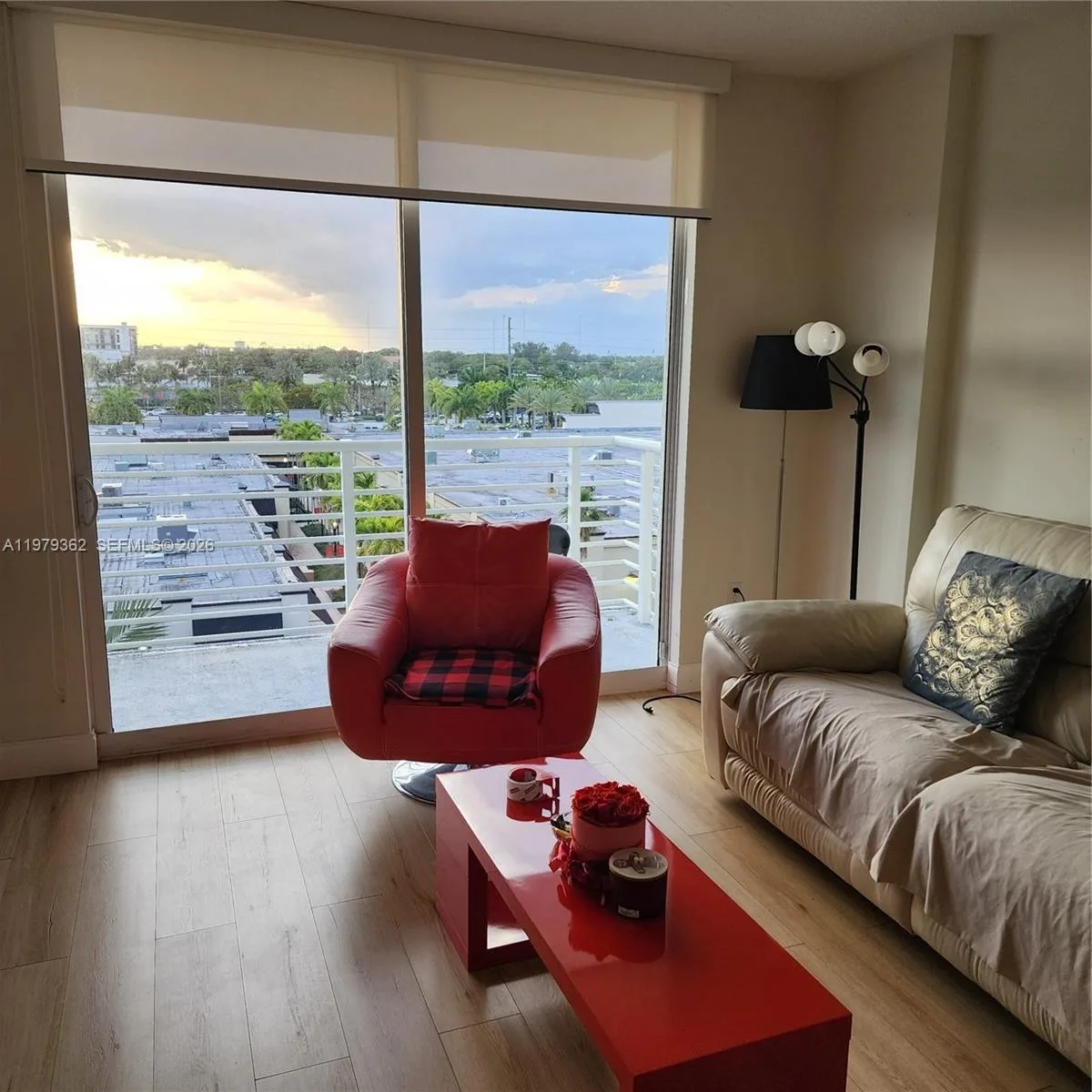 2775 NE 187th St # 510, Aventura, FL 33180