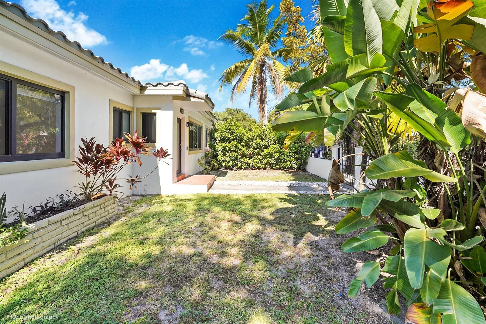 6820 NE 5th Avenue, Miami, FL 33138