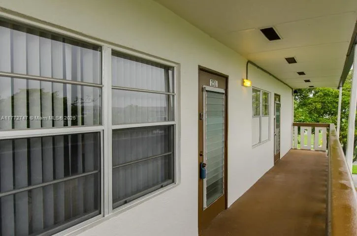 251 Mansfield F # 251F, Boca Raton, FL 33434