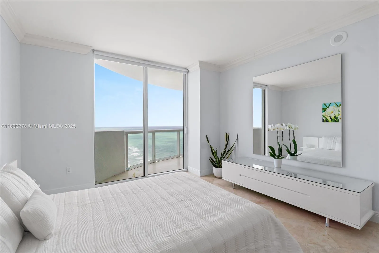 6365 Collins Ave # 3611, Miami Beach, FL 33141 photo 12