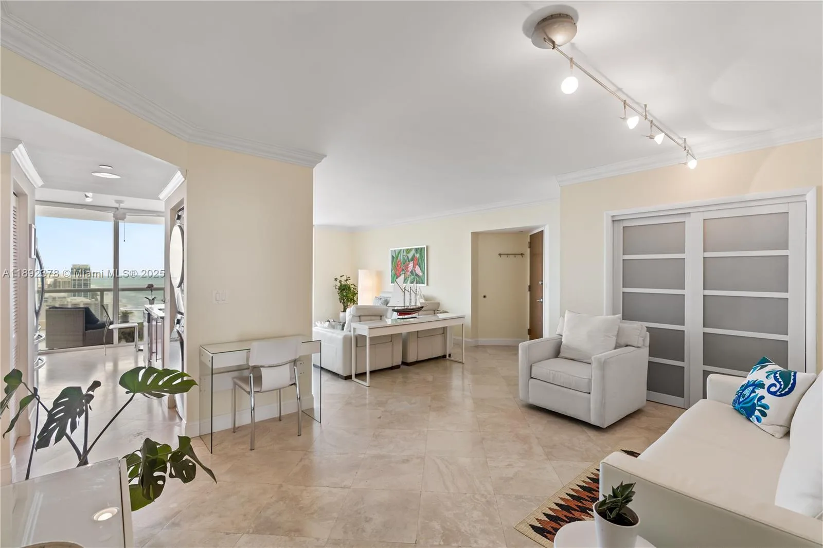 6365 Collins Ave # 3611, Miami Beach, FL 33141 photo 5