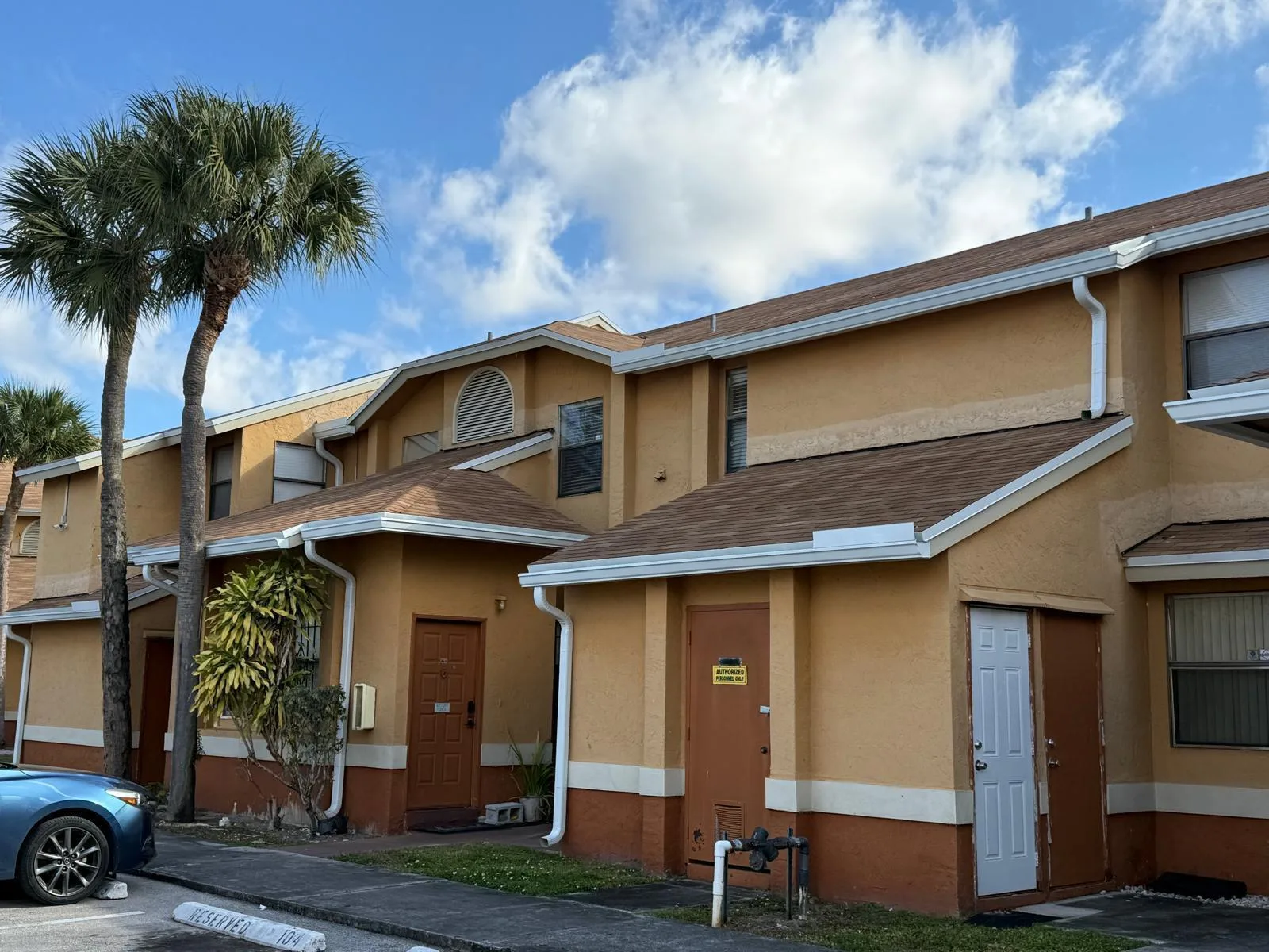 2511 NW 56th Avenue # 111, Lauderhill, FL 33313