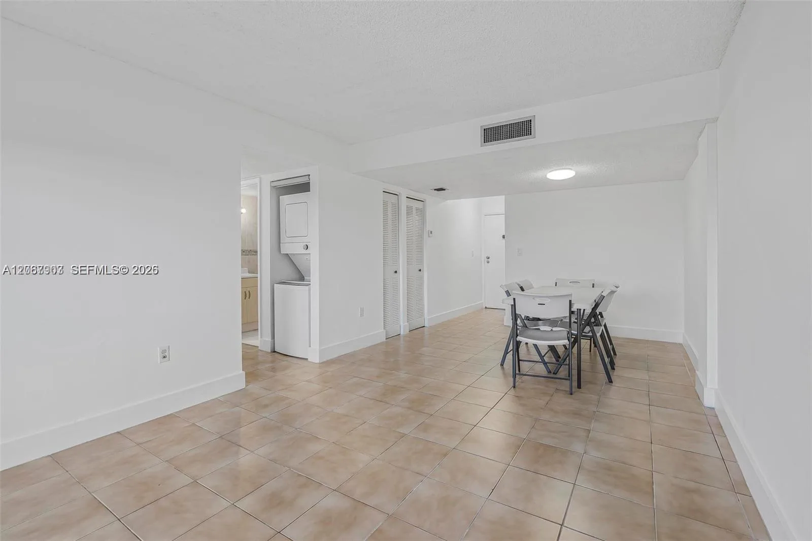 8095 NW 8th St # 215, Miami, FL 33126 photo 7