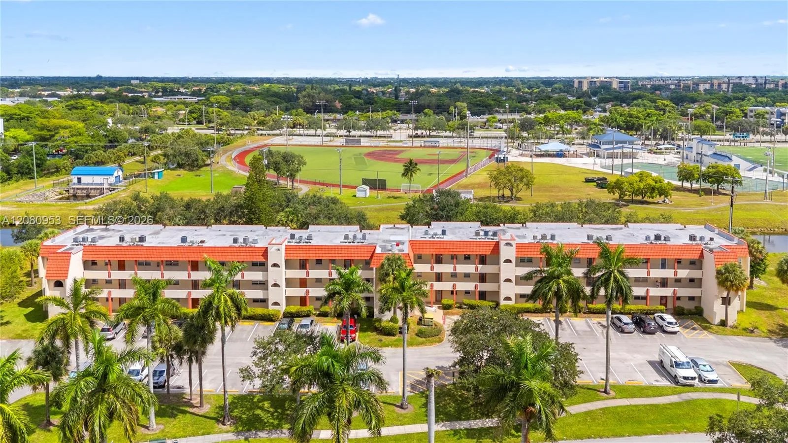 7891 N Sunrise Lakes Dr # 305, Sunrise, FL 33322
