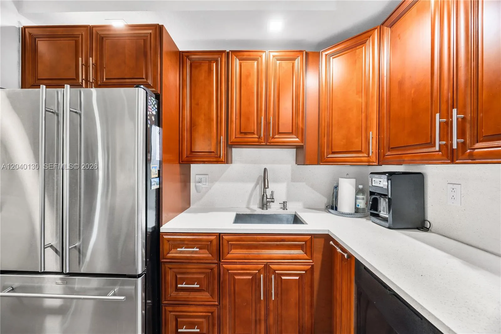 9999 N Belfort Cir # 101, Tamarac, FL 33321
