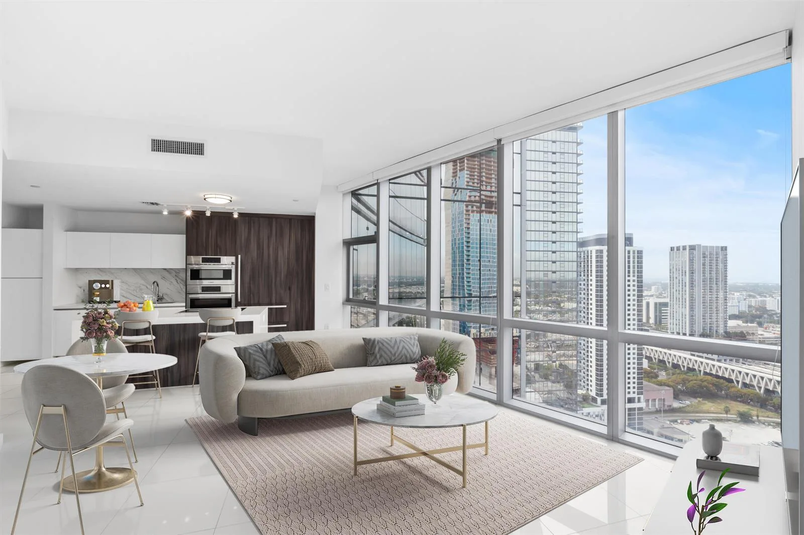 851 NE 1st Avenue # 3202, Miami, FL 33130