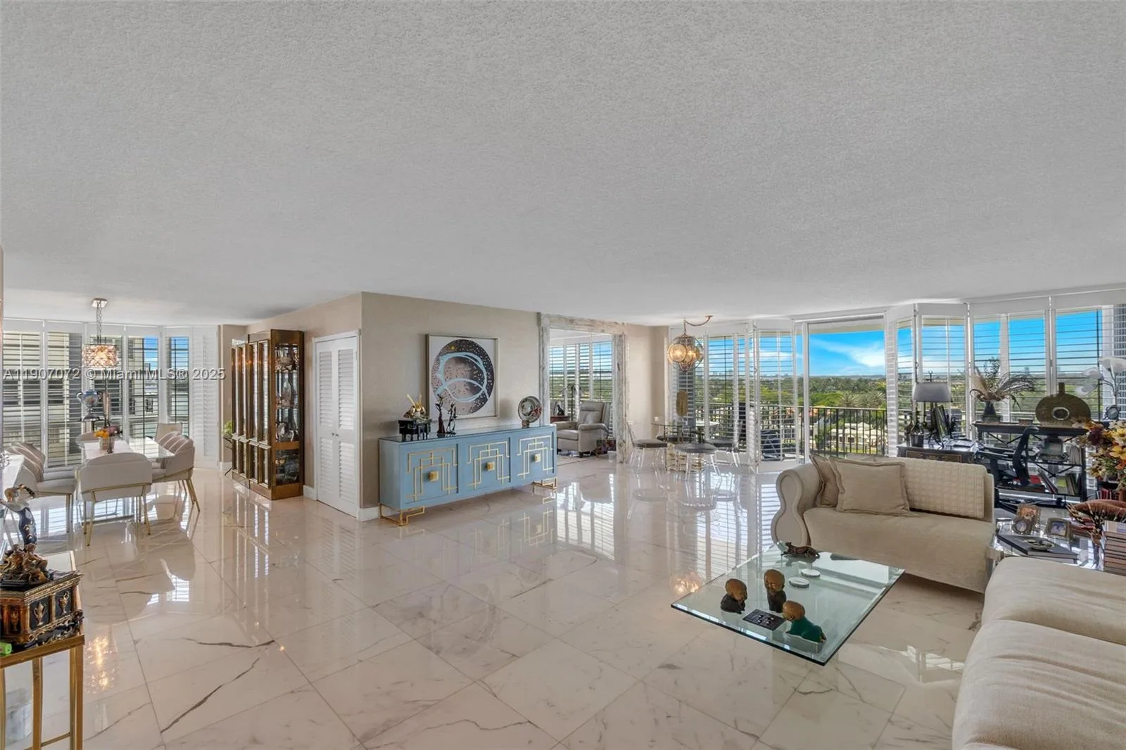 5660 Collins Ave # 7E, Miami Beach, FL 33140 photo 2
