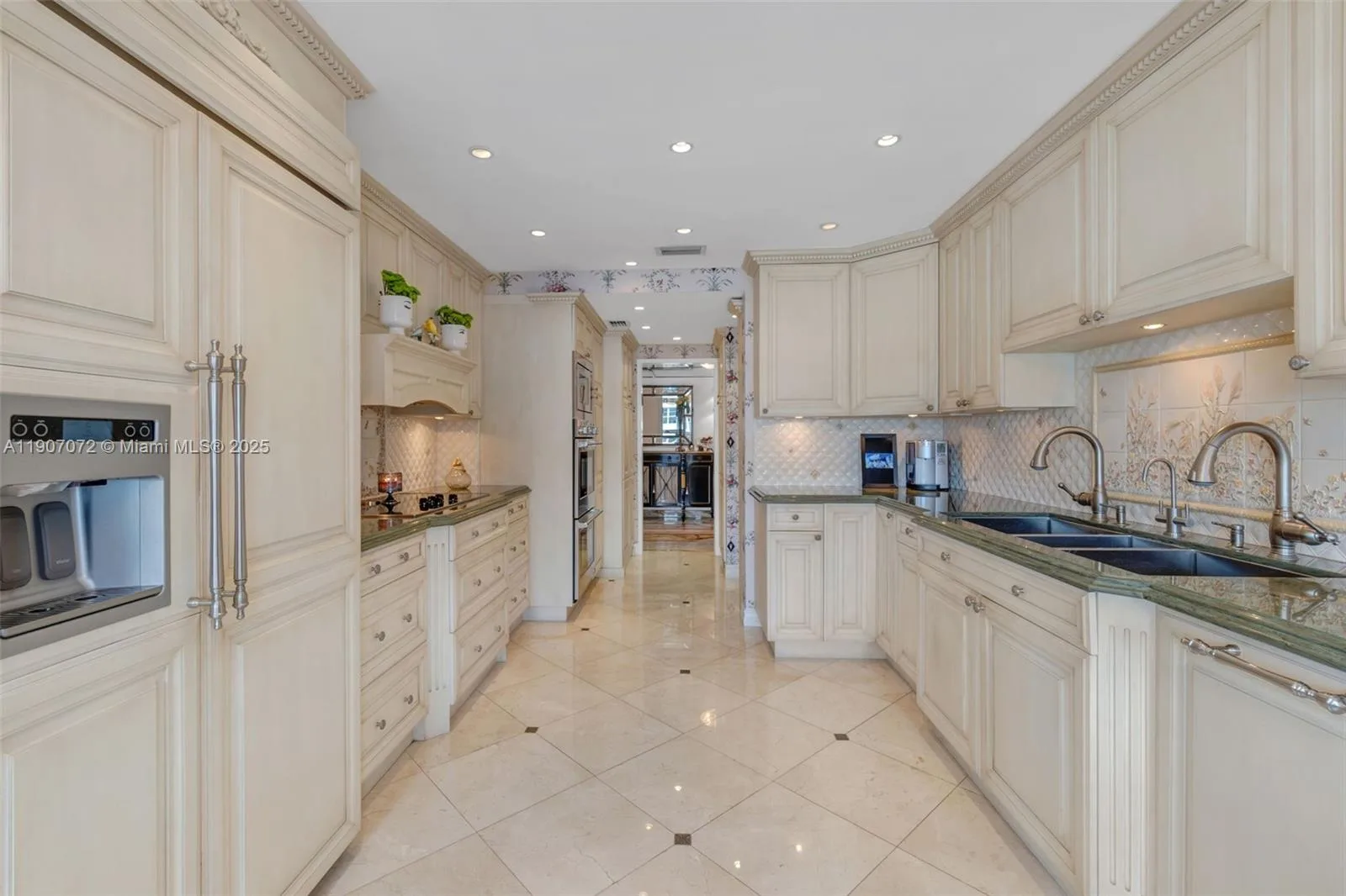 5660 Collins Ave # 7E, Miami Beach, FL 33140 photo 5