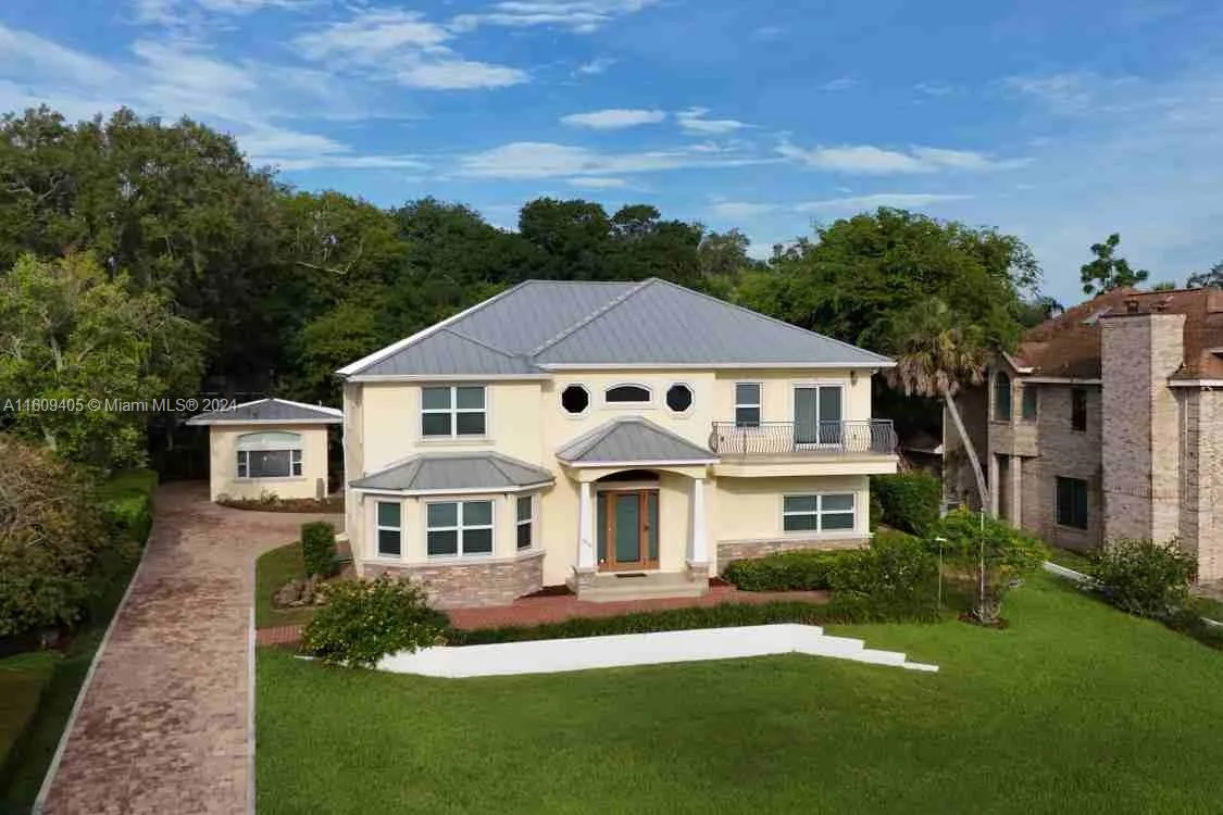1613 N Indian River Drive, Cocoa, FL 32922 photo 2