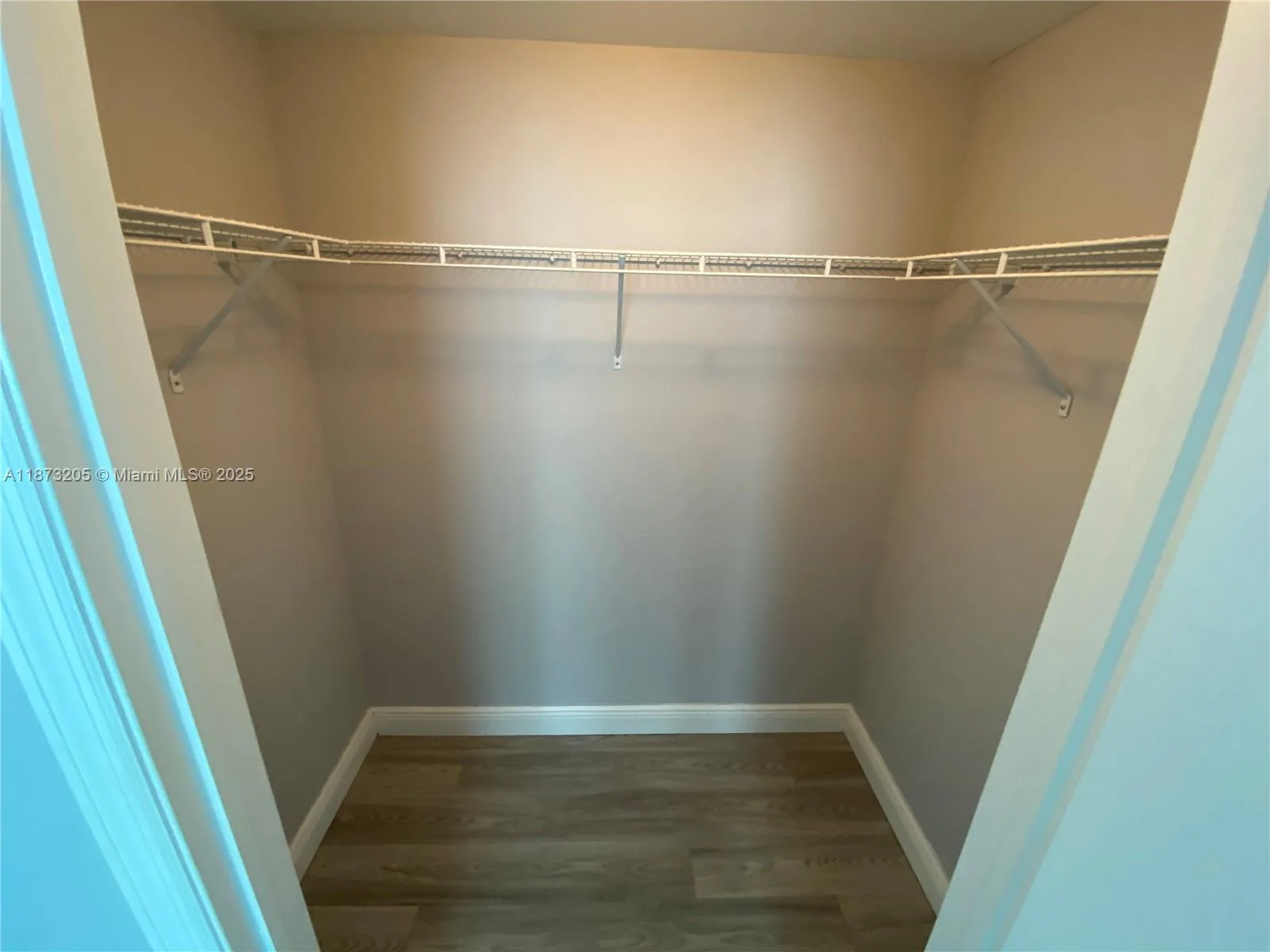 55 SE 6th St # 2107, Miami, FL 33131 photo 10
