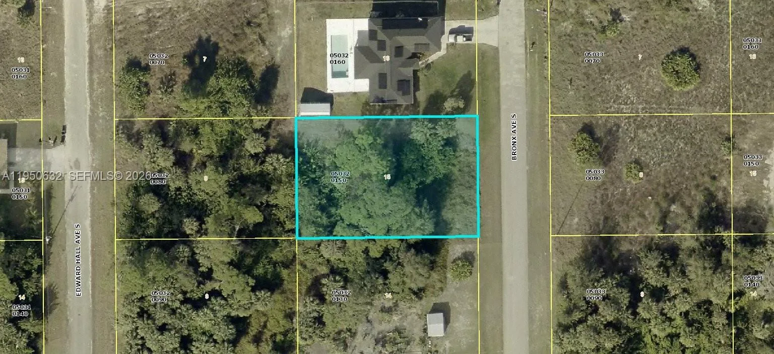 524 Bronx Ave., Lehigh Acres, FL 33974