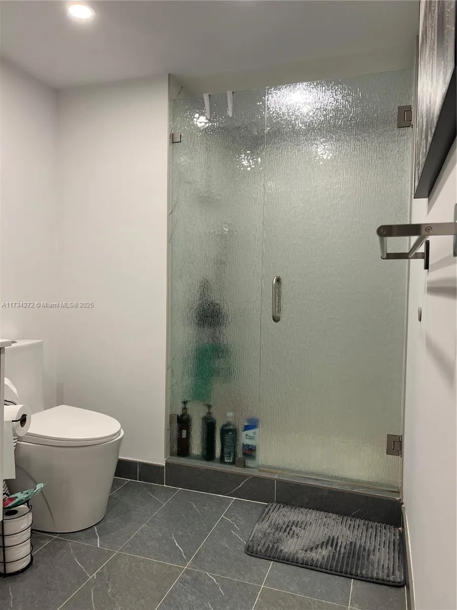 600 Three Islands Blvd # 504, Hallandale Beach, FL 33009 photo 7